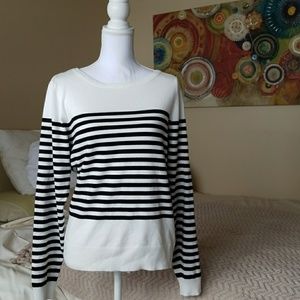*SOLD* Black and white striped sweater - NWOT